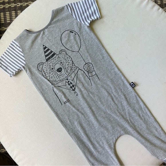 Rags to Raches Other - Rags to Raches 3/4T Gray Party Bear Print Baby Romper Jumpsuit